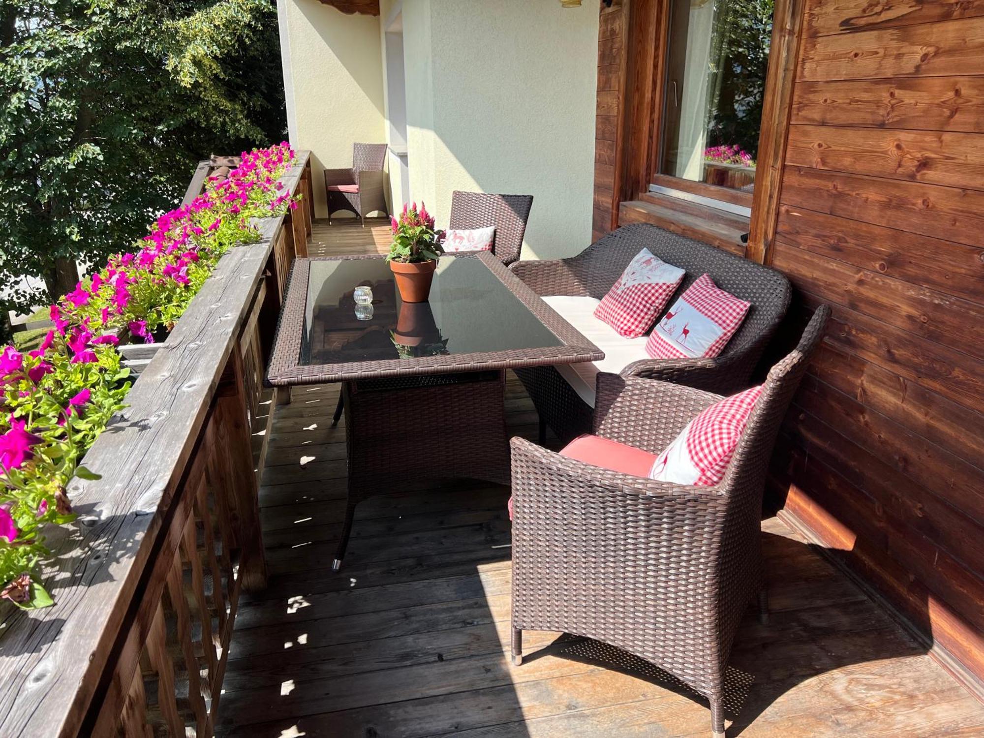 Ferienwohnung Platzhirsch Panorama View Balkon, Gartensauna, Garten, Grillplatz Stumm Exterior photo